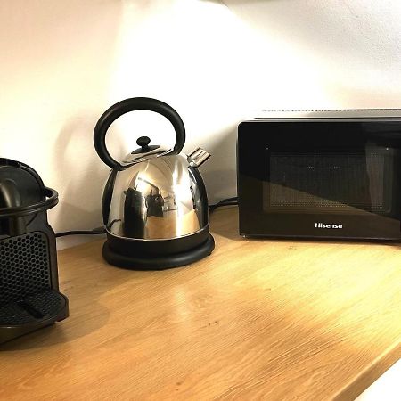 La Finestra Sull'Oasi Apartment Genoa Bagian luar foto