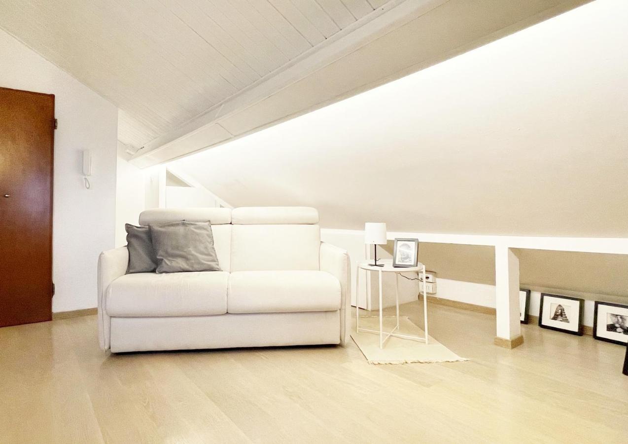 La Finestra Sull'Oasi Apartment Genoa Bagian luar foto