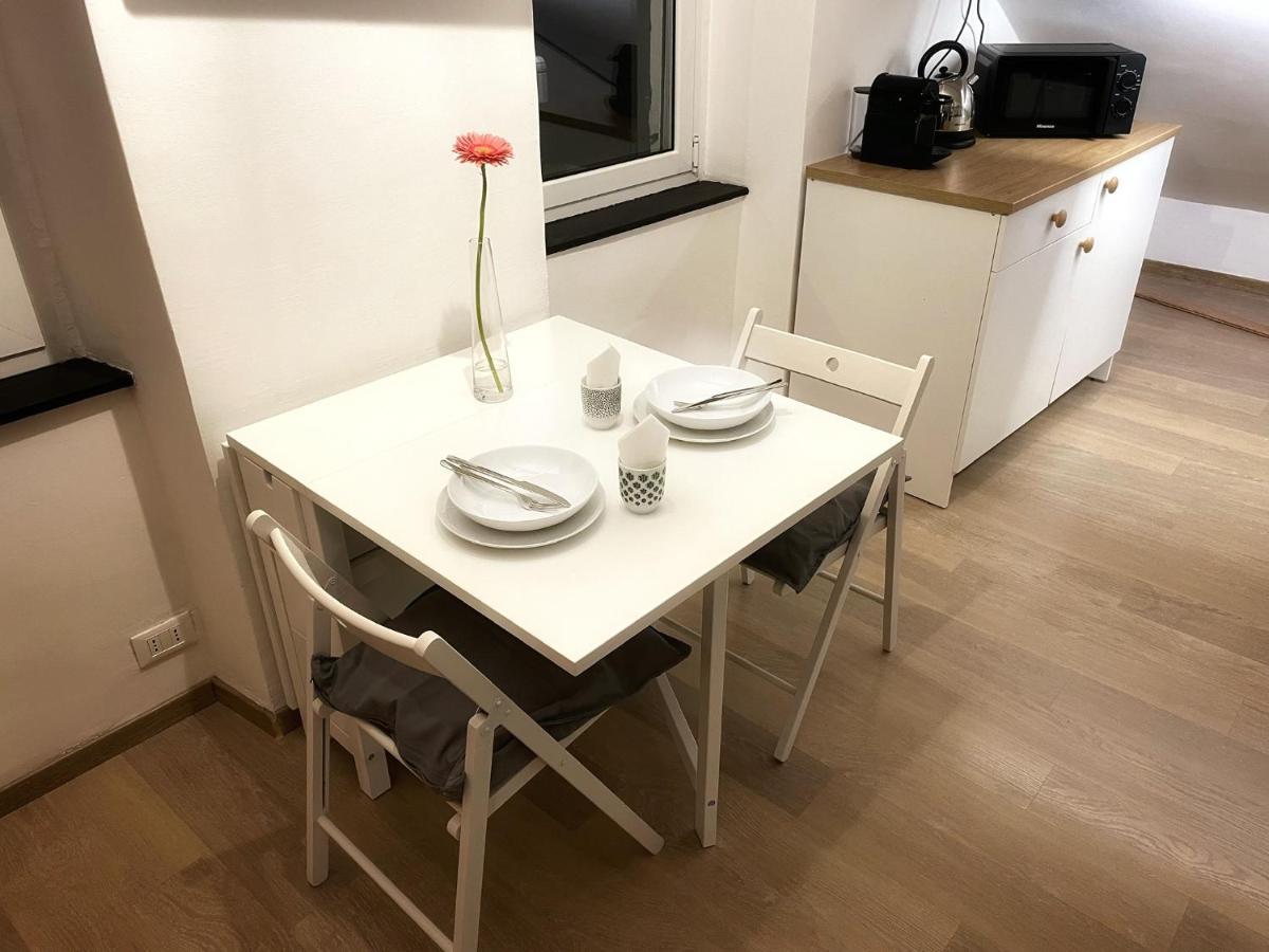 La Finestra Sull'Oasi Apartment Genoa Bagian luar foto